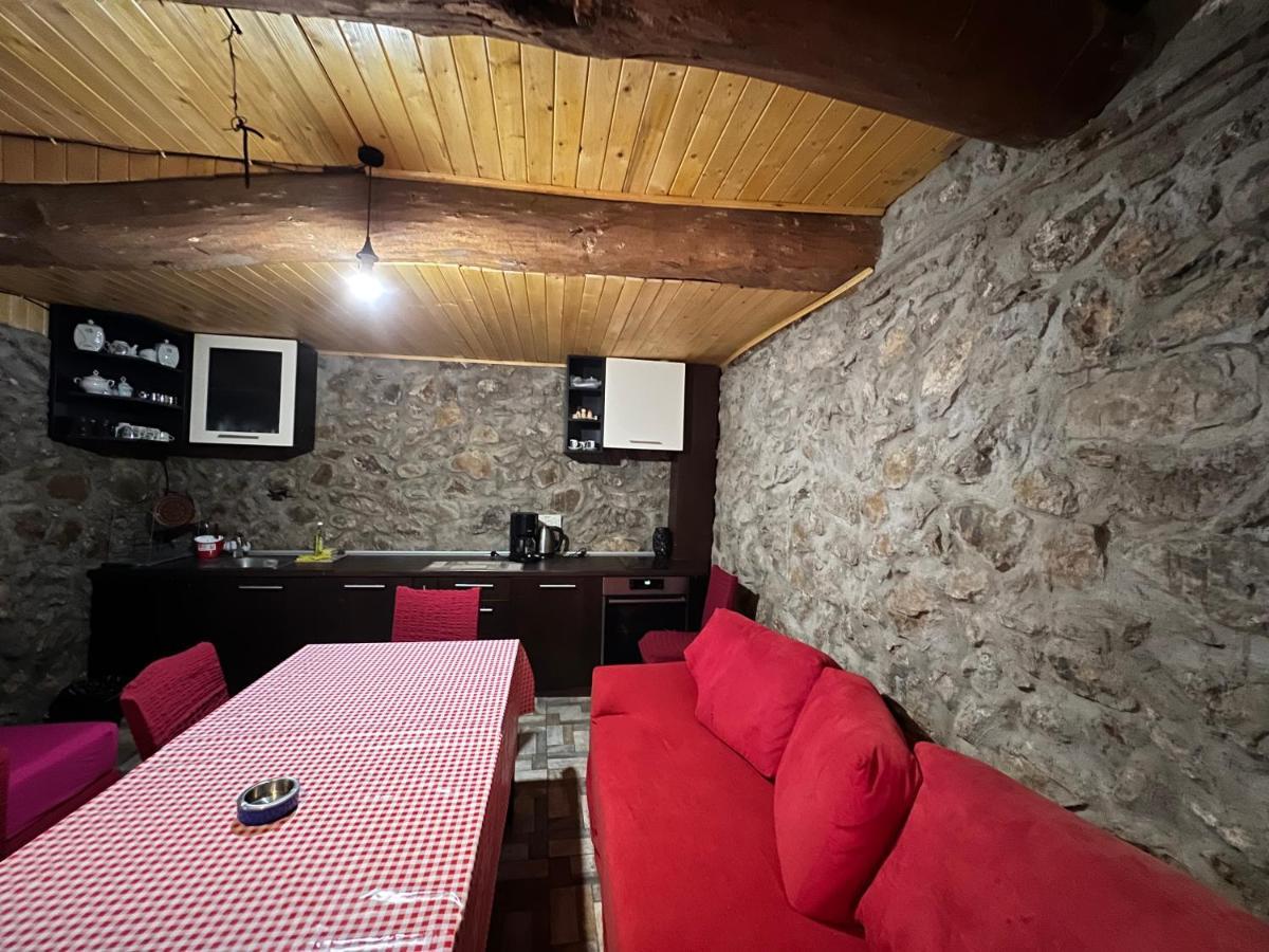 Цяла Ваканционна Къща- Florina Houses Goranovtsi Ngoại thất bức ảnh